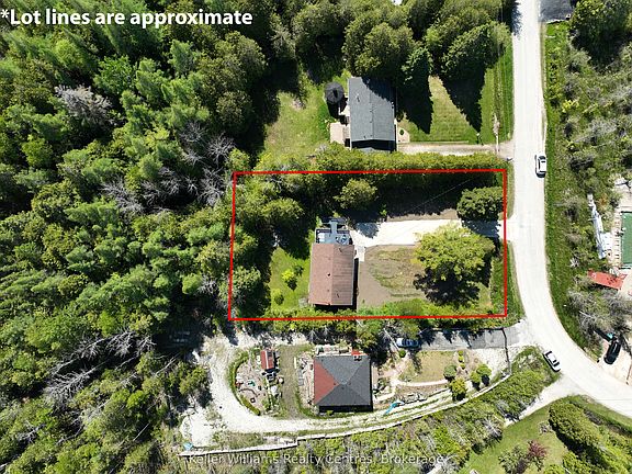 4th image of 67 William Ct