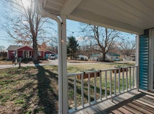 1555 E Hupp Rd, Bloomington, IN 47401