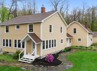 1191 Lakeview Dr, China, ME 04358