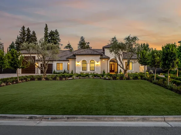 2315 W Dovewood Ln, Fresno, CA 93711
