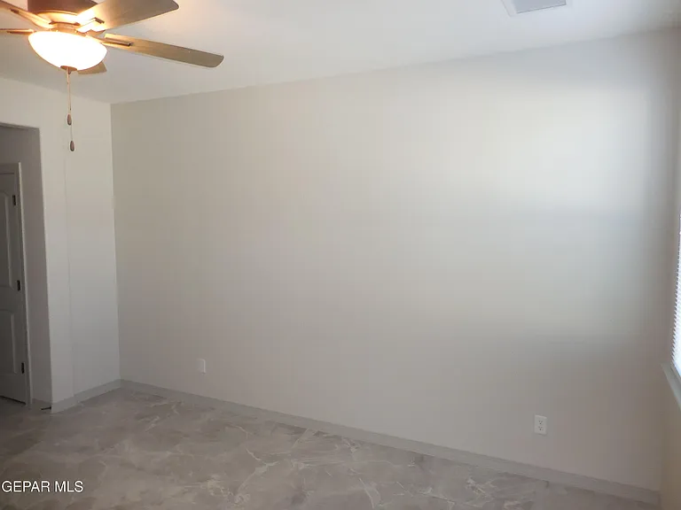 12817 Giovanni Grajeda Ave — Photo 12