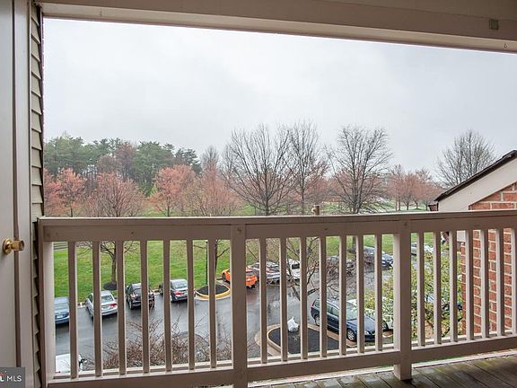 4th image of 6109 Wigmore Ln Unit L