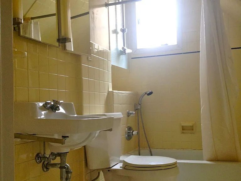 614 Wyckoff Rd #2 — Photo 17