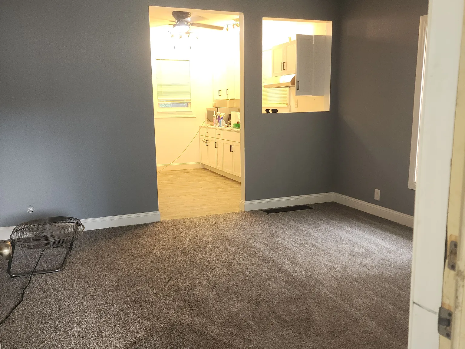 2 bed, 690 sqft, $1,250 — Photo 3