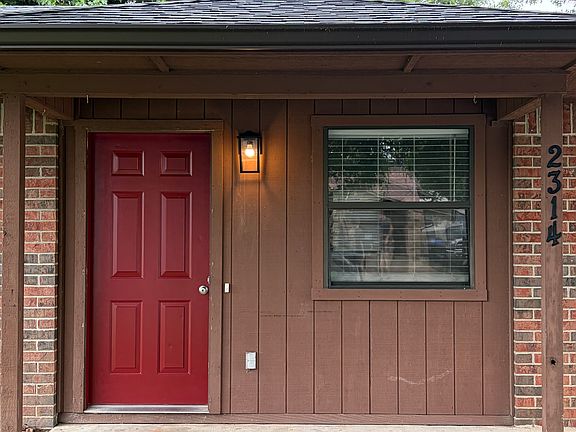Front Door/Porch