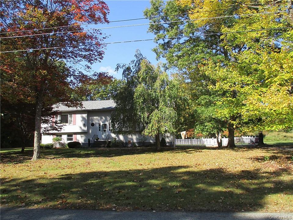 1st image of 30 Lybolt Dr
