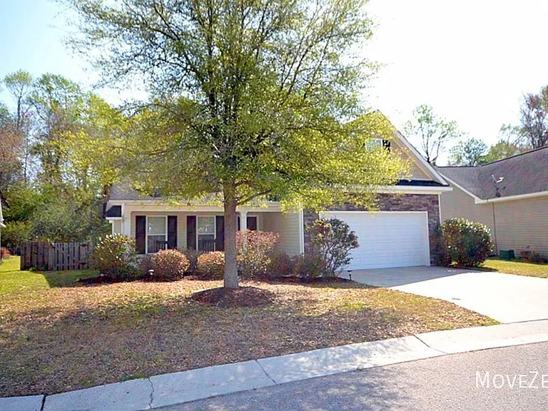 1718 Heatherstone Ln — Photo 6