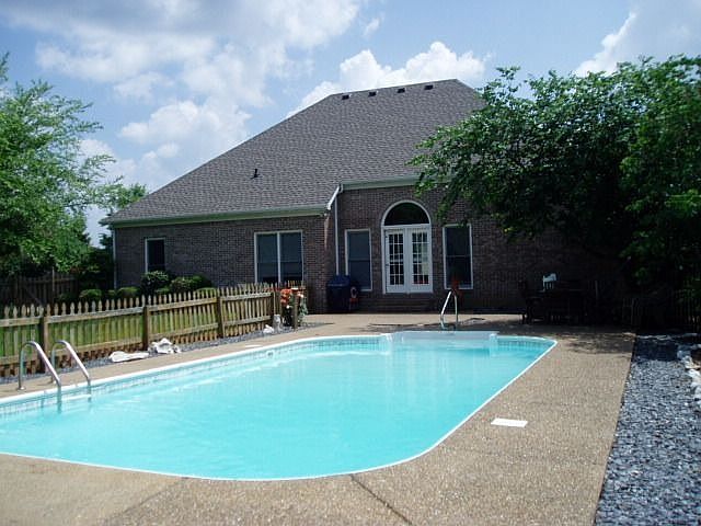 2nd image of 1528 Aquarius Way