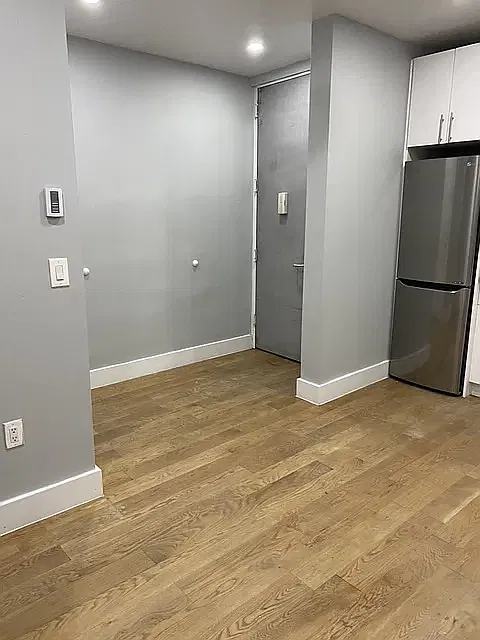 590 West 204th Street — Photo 2