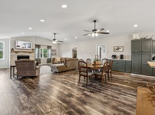 13 Grisham Hollow Ln, Elmwood, TN 38560