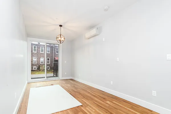 Rented by Compass | media 5