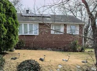 7201 Powhatan St, Lanham, MD 20706