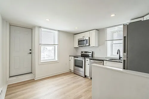 5536 Chester Ave Photo 1
