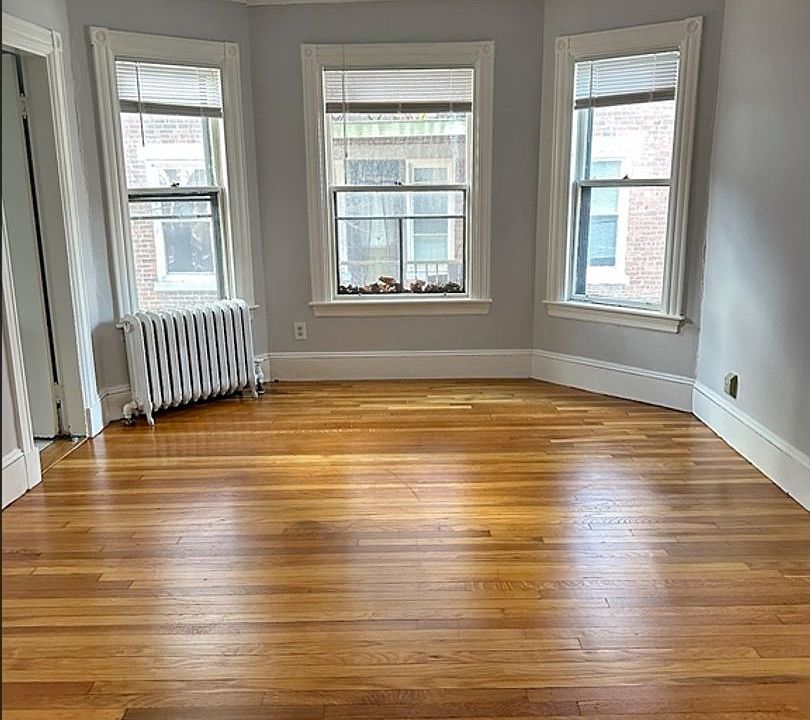 1st image of 8 Quint Ave #2B