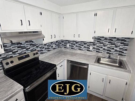 4th image of 85 E Ridge Rd #A