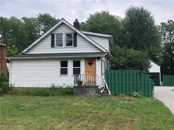 1399 Bradley Rd, Westlake, OH 44145