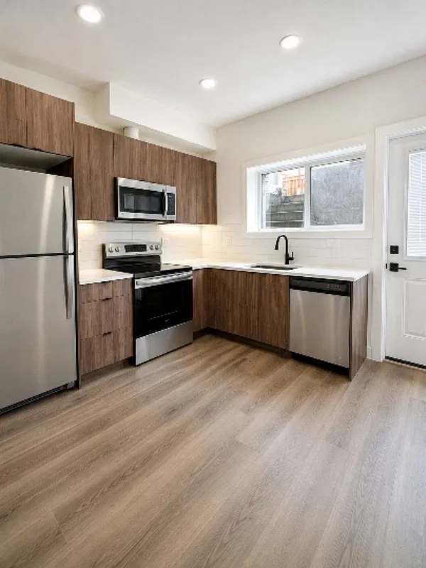 2 bed, 1.0 bath, 608 sqft, $1,350 — Photo 2