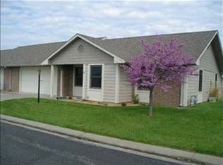 6710 SW 24th St, Topeka, KS 66614