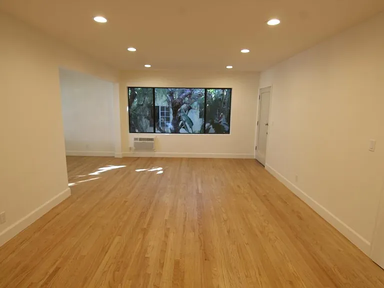 1523 S Wooster St #4 — Photo 7