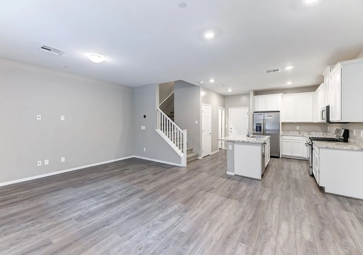 6231 Milford Sound Street, Las Vegas, Nevada 89148 — Photo 2