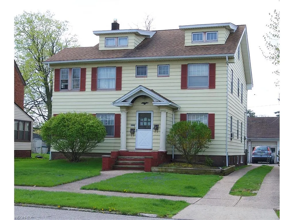 8323 Greenlawn Ave photo 1