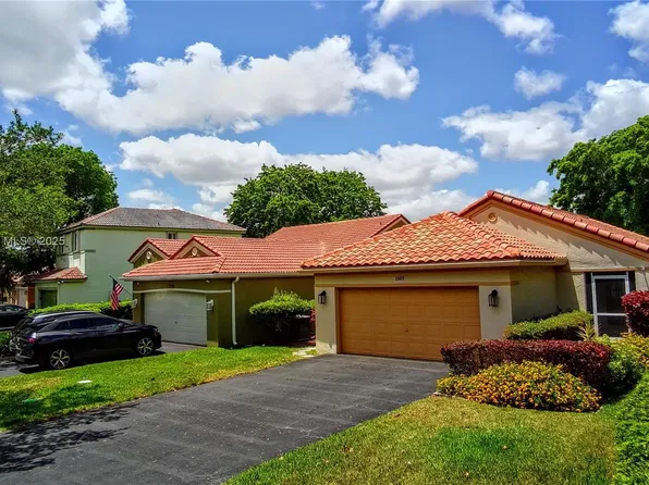 1583 Presidio Dr, Weston, FL 33327