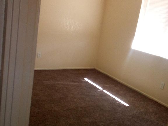 bedroom 2 new carpet