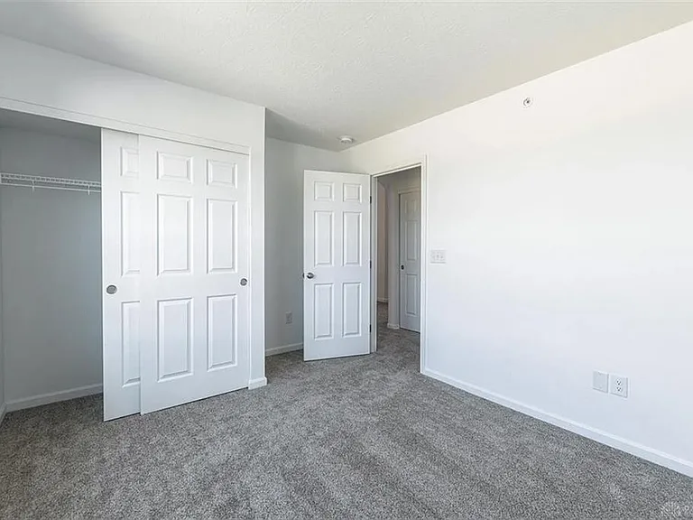 5239 Hazeltine Ln — Photo 14