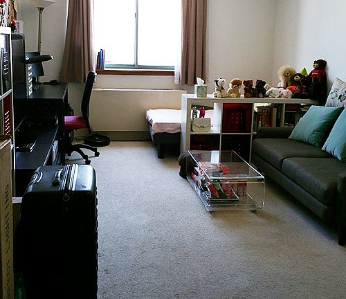 4th image of 9712 63rd Dr APT 11D
