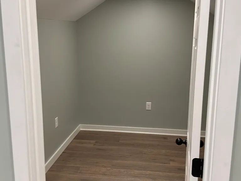 9 Maple St — Photo 8