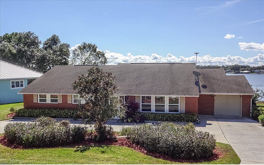 1st image of 113 Redwater Ln