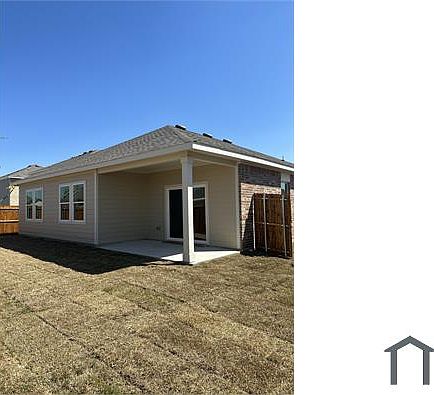 3rd image of 8349 Stovepipe Dr