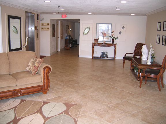 Building "G" Lobby