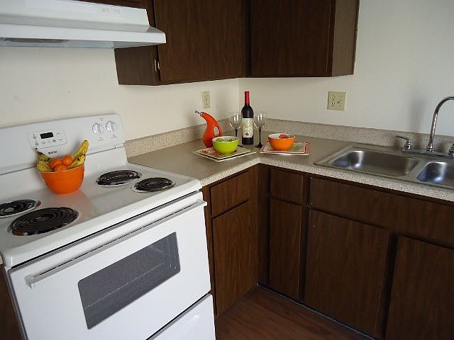 1st image of 1050 N Horne APT 23