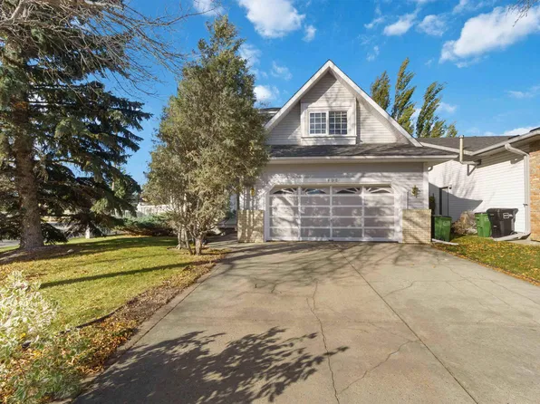 602 Forest Ln NW, Edmonton, AB T6R 2C4