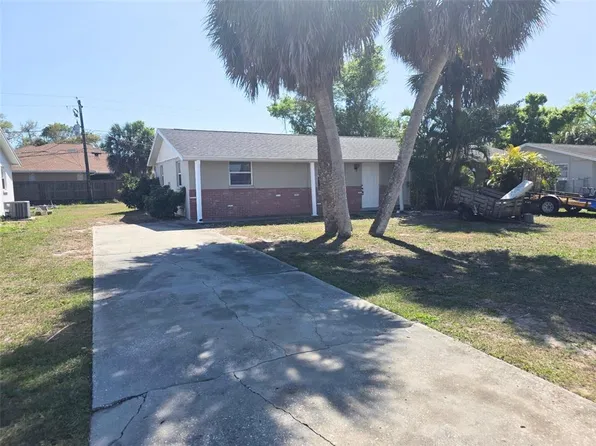 546 Briarwood Rd, Venice, FL 34293