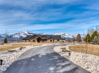 480 Arrow Point Ln, Hamilton, MT 59840