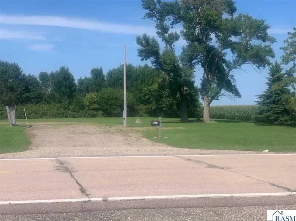 48204 State Highway 30, Amboy, MN 56010
