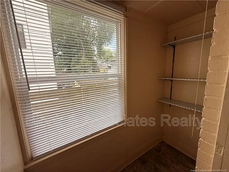 115 S Tarboro St — Photo 12