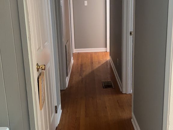 4th image of 72 Spruce Ct