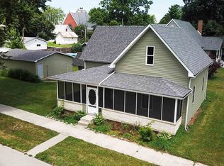 223 E 1st St, Warren, IN 46792