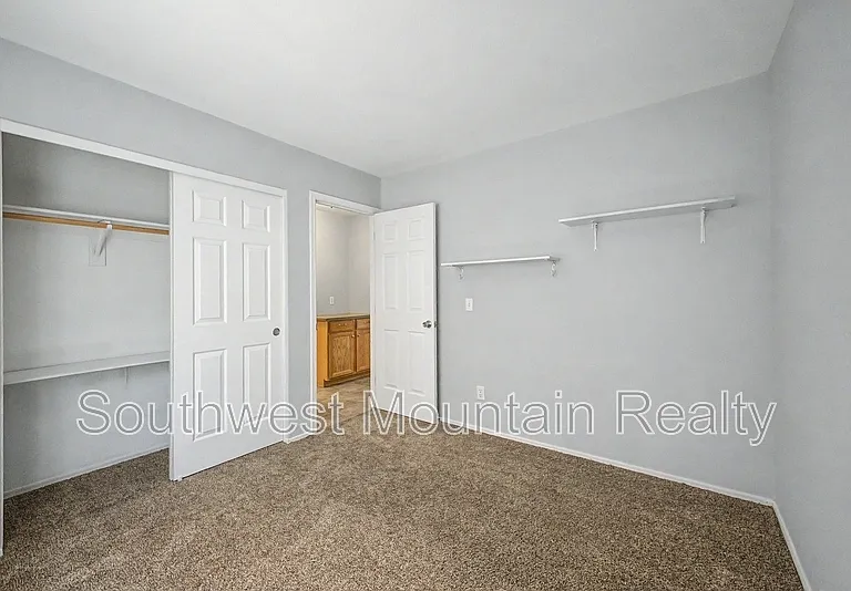 649 S Banning — Photo 23