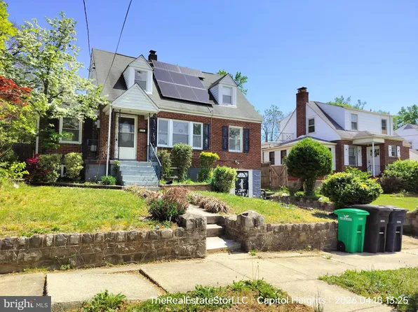 1404 Edgewick Ave, Capitol Heights, MD 20743
