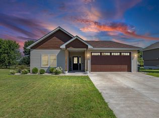 217 Century Ln, Silver Lake, MN 55381