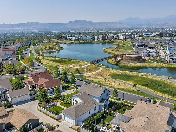 3rd image of 10993 S Oquirrh Lake Rd
