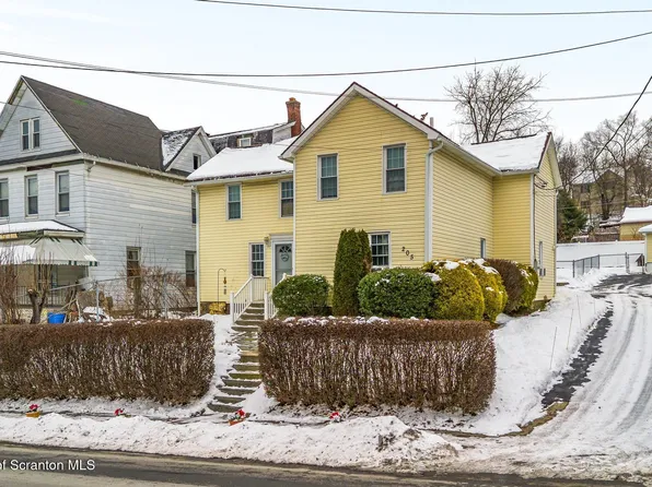 205 S Valley Ave, Olyphant, PA 18447