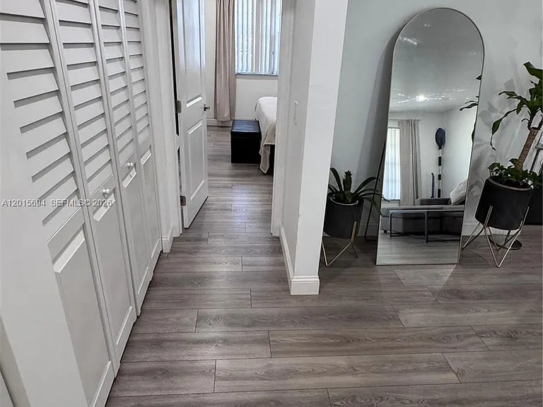 8550 Byron Ave #2G — Photo 8