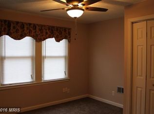 402 Walcott Rd, Baltimore, MD 21206