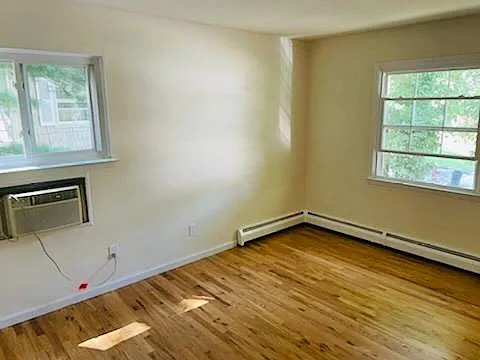 36 Gaffney St — Photo 6