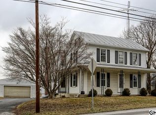 88 W Main St, Walnut Bottom, PA 17266
